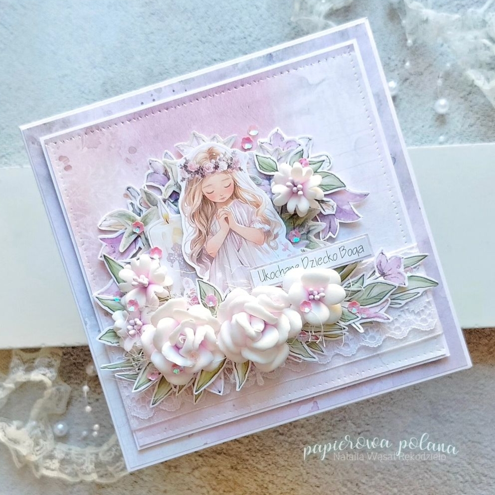 kartka komunijna dziewczynka kwiaty z foamiranu grafika do pudełka